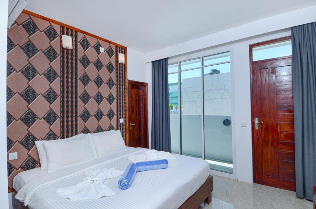 Ci-Ritorno View Hotel Maafushi Exterior photo